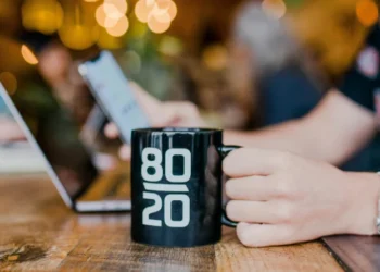 Bali’s Dating Math: Why the ‘80% Women Chase 20% Men’ Myth Doesn’t Work in Paradise