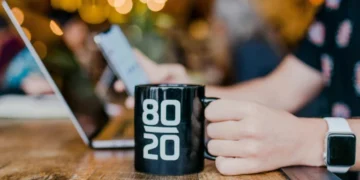 Bali’s Dating Math: Why the ‘80% Women Chase 20% Men’ Myth Doesn’t Work in Paradise