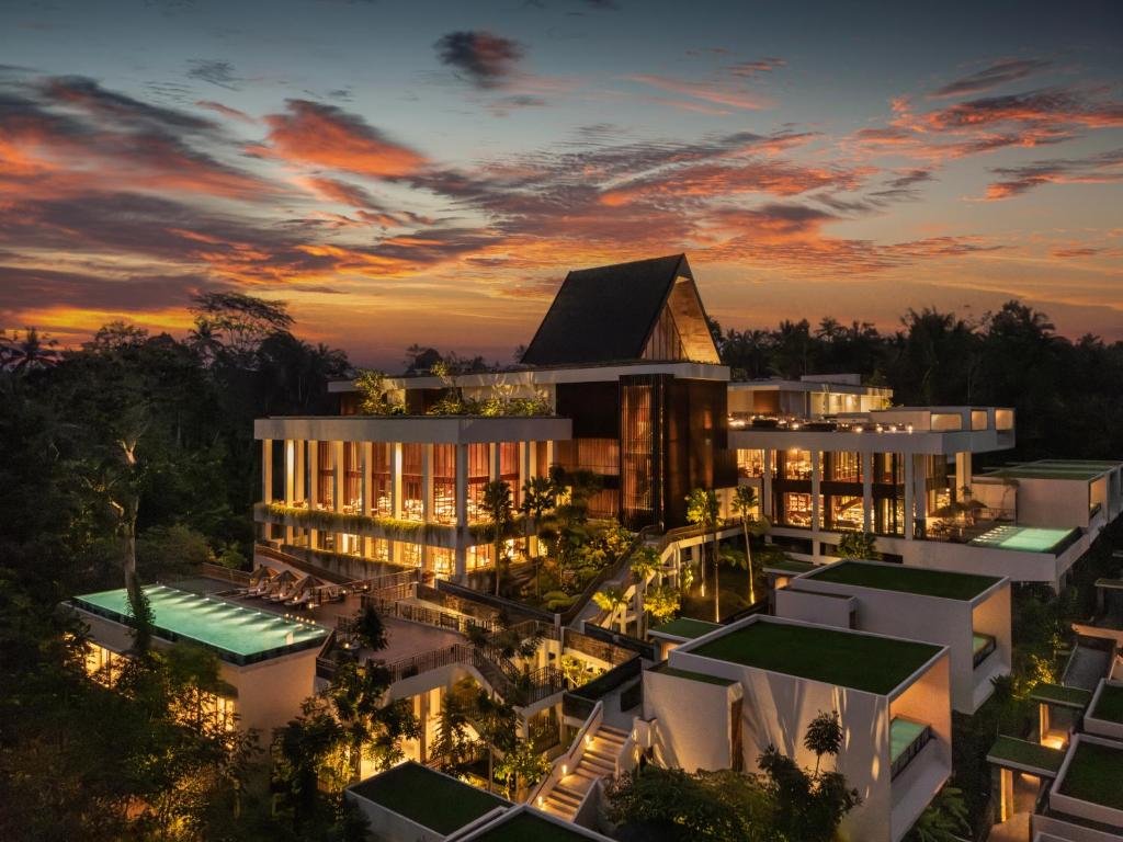 Luxury Ubud Escape
