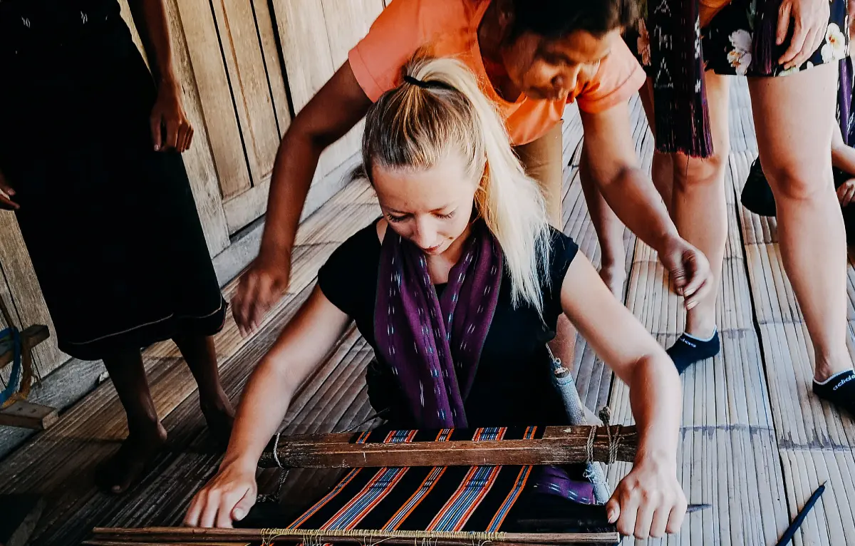 Timeless Eastern Indonesian Crafts